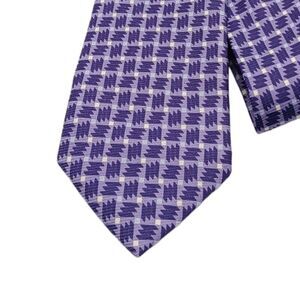 Axe Mod Paris Silk Tie Mens 61.5” Purple White Geometric Designer Classic New